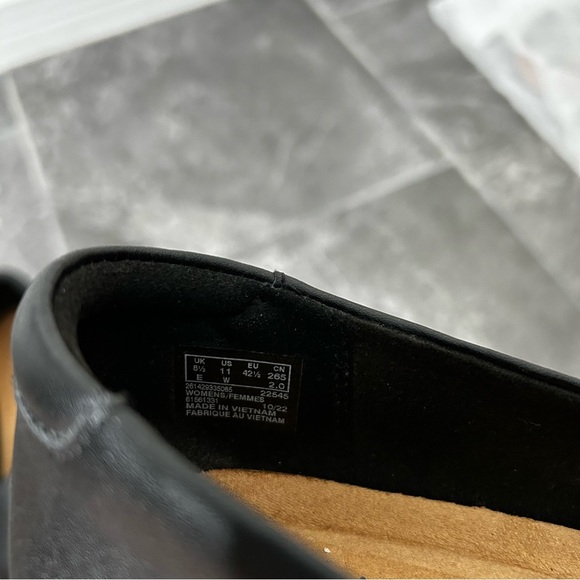 Clarks Juliet Palm Loafer Black Slip On Stacked Heel Size 11 Leather Loafer Fall - Picture 9 of 13